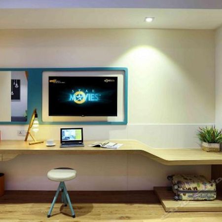 Parama Apartments Balcony Beachfront Nha Trang Bagian luar foto