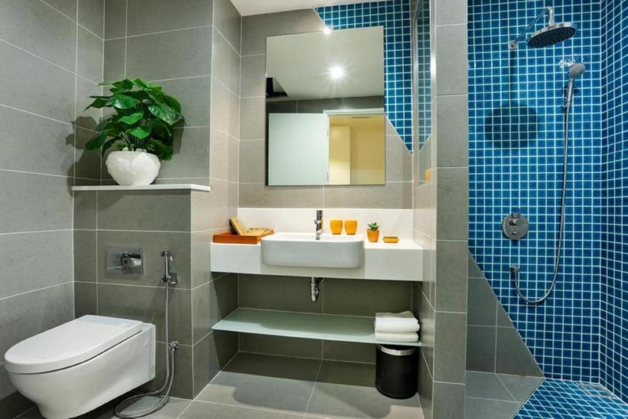 Parama Apartments Balcony Beachfront Nha Trang Bagian luar foto