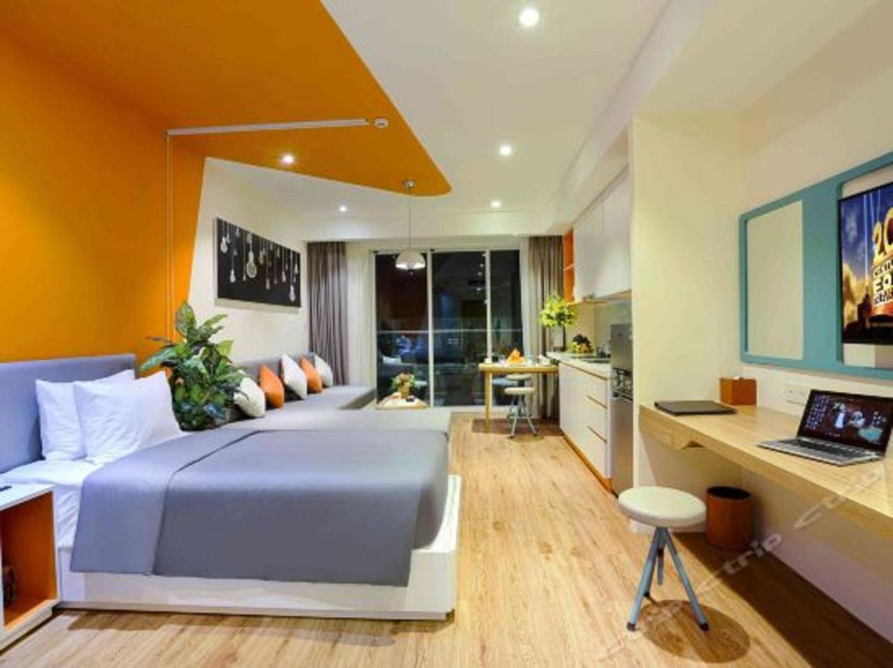 Parama Apartments Balcony Beachfront Nha Trang Bagian luar foto